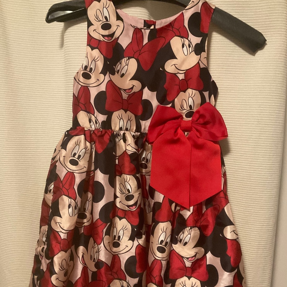 H&M x Disney Minnie Mouse dress size 7-8
